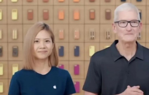 库克 放下身段，亲自带货 苹果 新品 iPhone Air