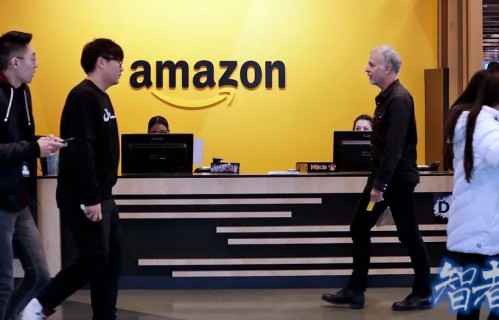 亚马逊 1.4万人裁员潮中，被AI“淘汰”的员工们