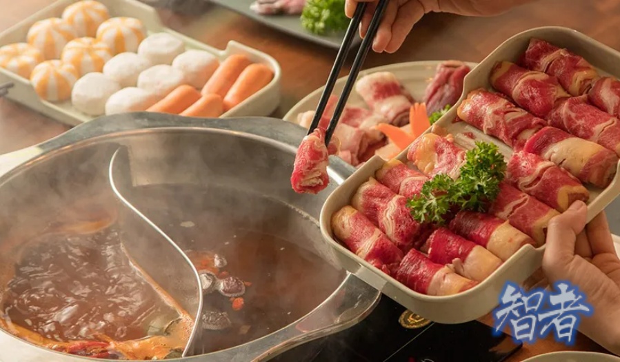 4年亏12亿，连锁火锅第一股开始关店.jpg